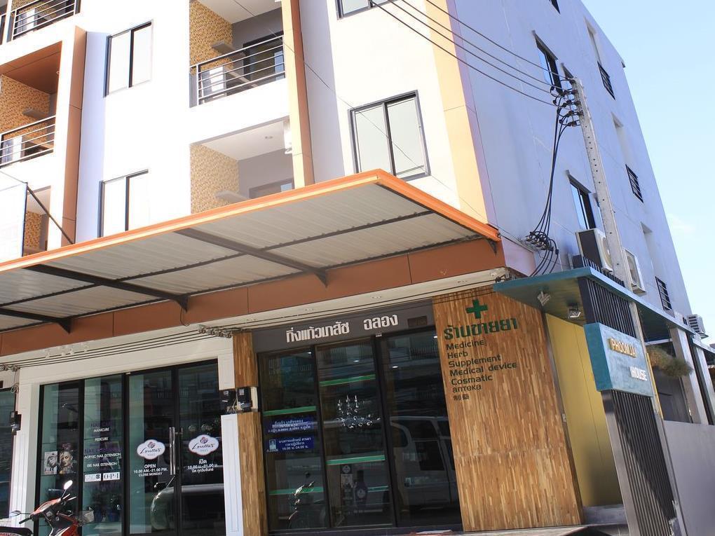 Oyo 303 Phoomjai House Apartment Chalong Exterior photo